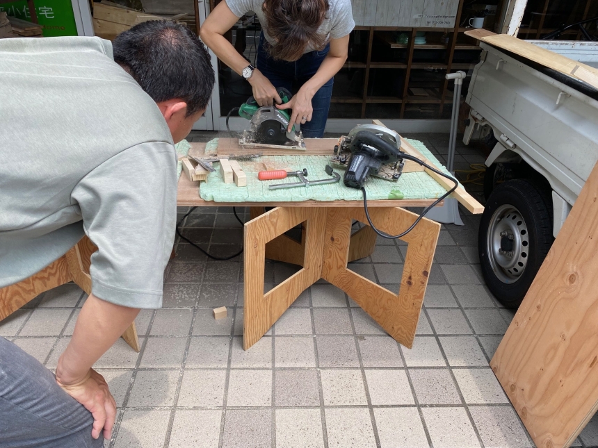 ご夫婦で楽しむDIY基本体験「丸ノコ編」