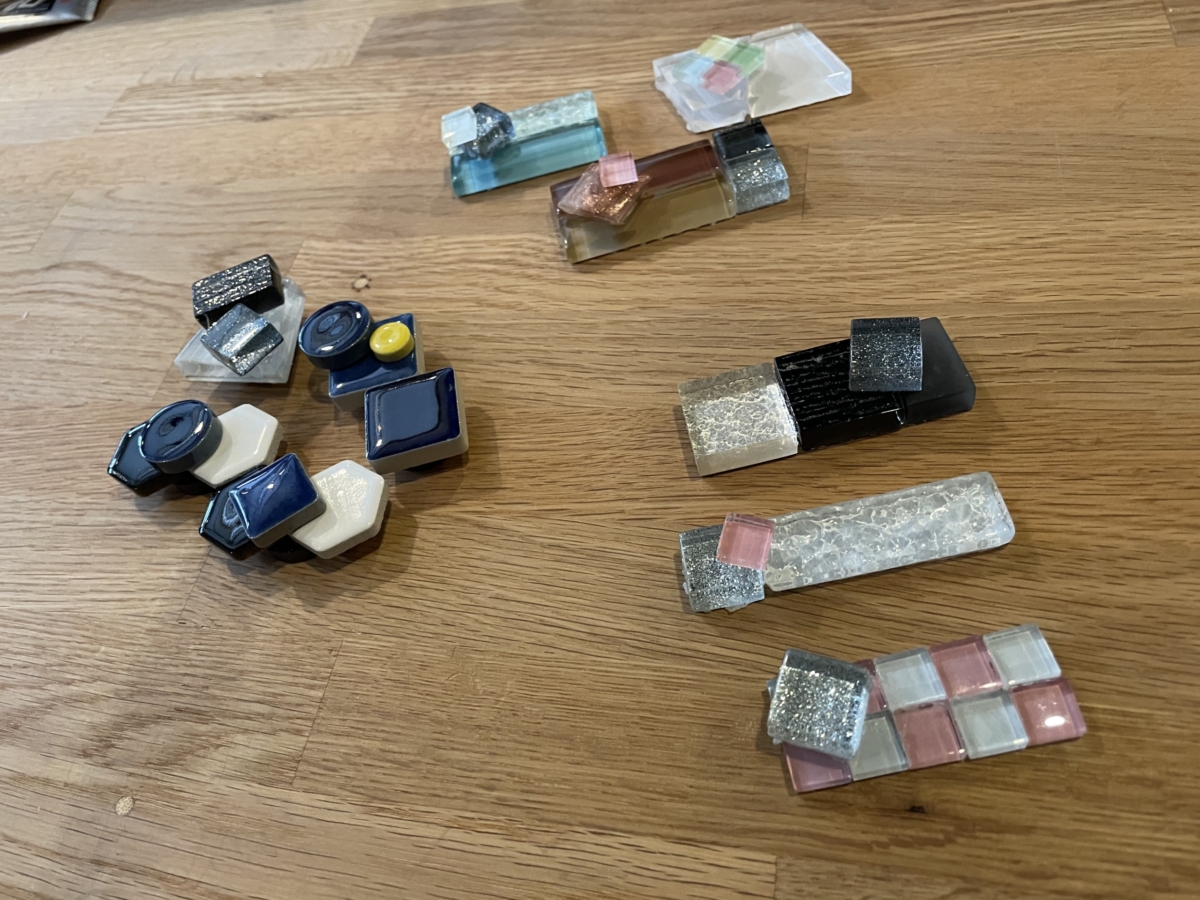 タイルでつくる箸置き,ヘアアクセサリー,タイルマグネット，京都体験，京都遊び場，DIY体験京都