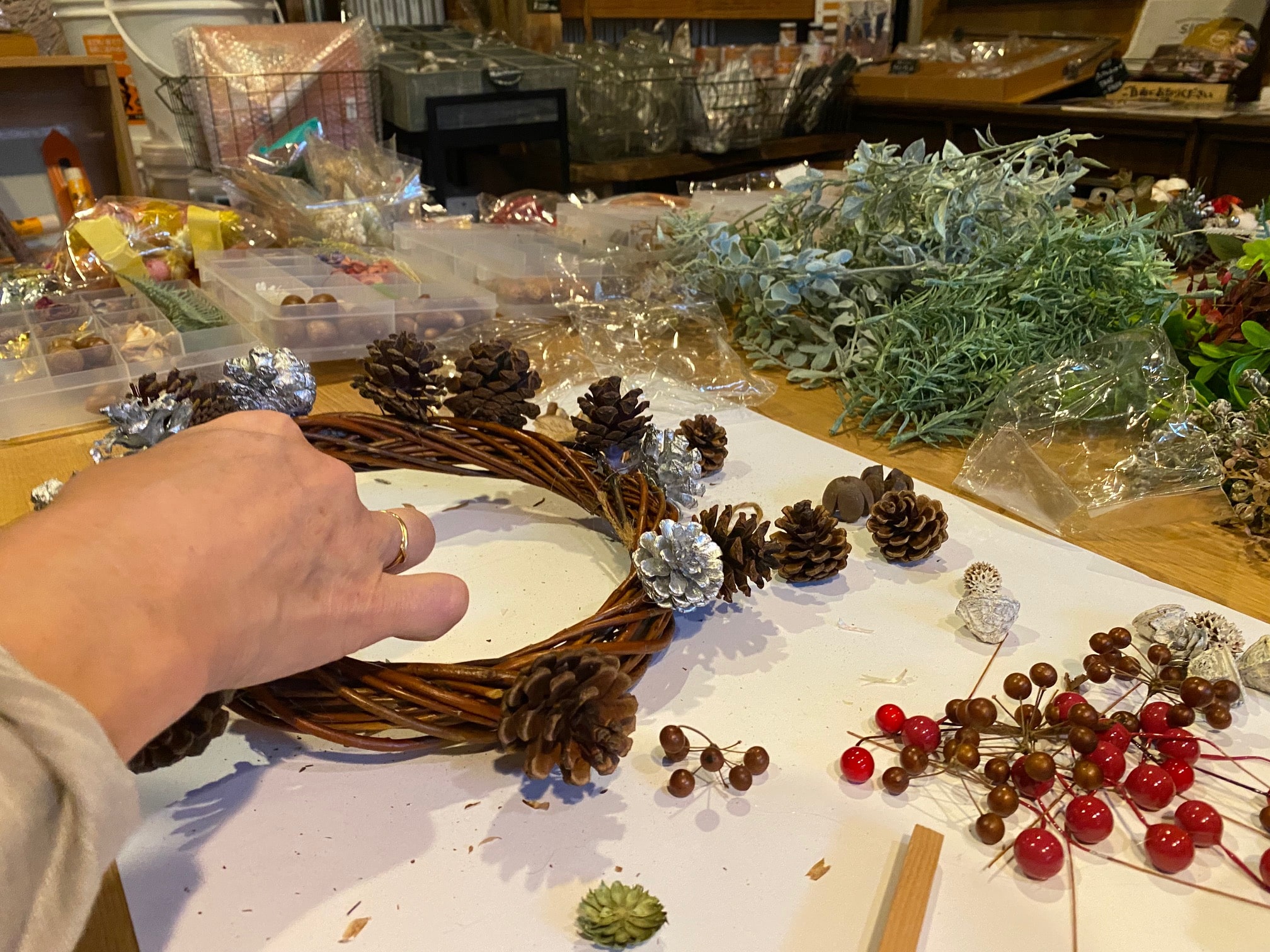 京都遊び場，リースづくりワークショップ京都