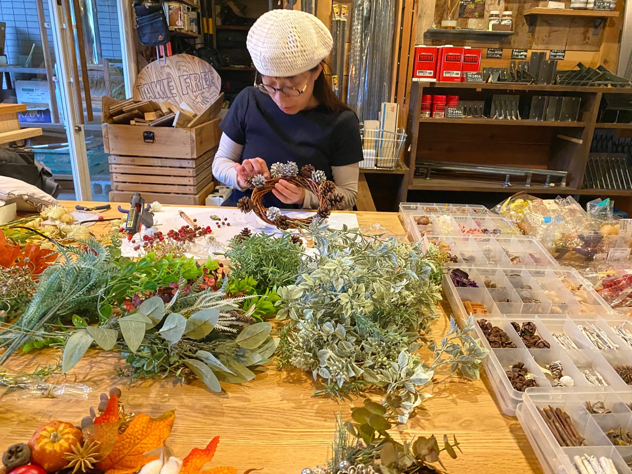 京都遊び場，リースづくりワークショップ京都
