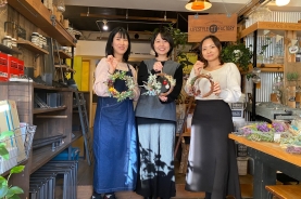 冬の人気No.1ワークショップ『クリスマスリースづくり』