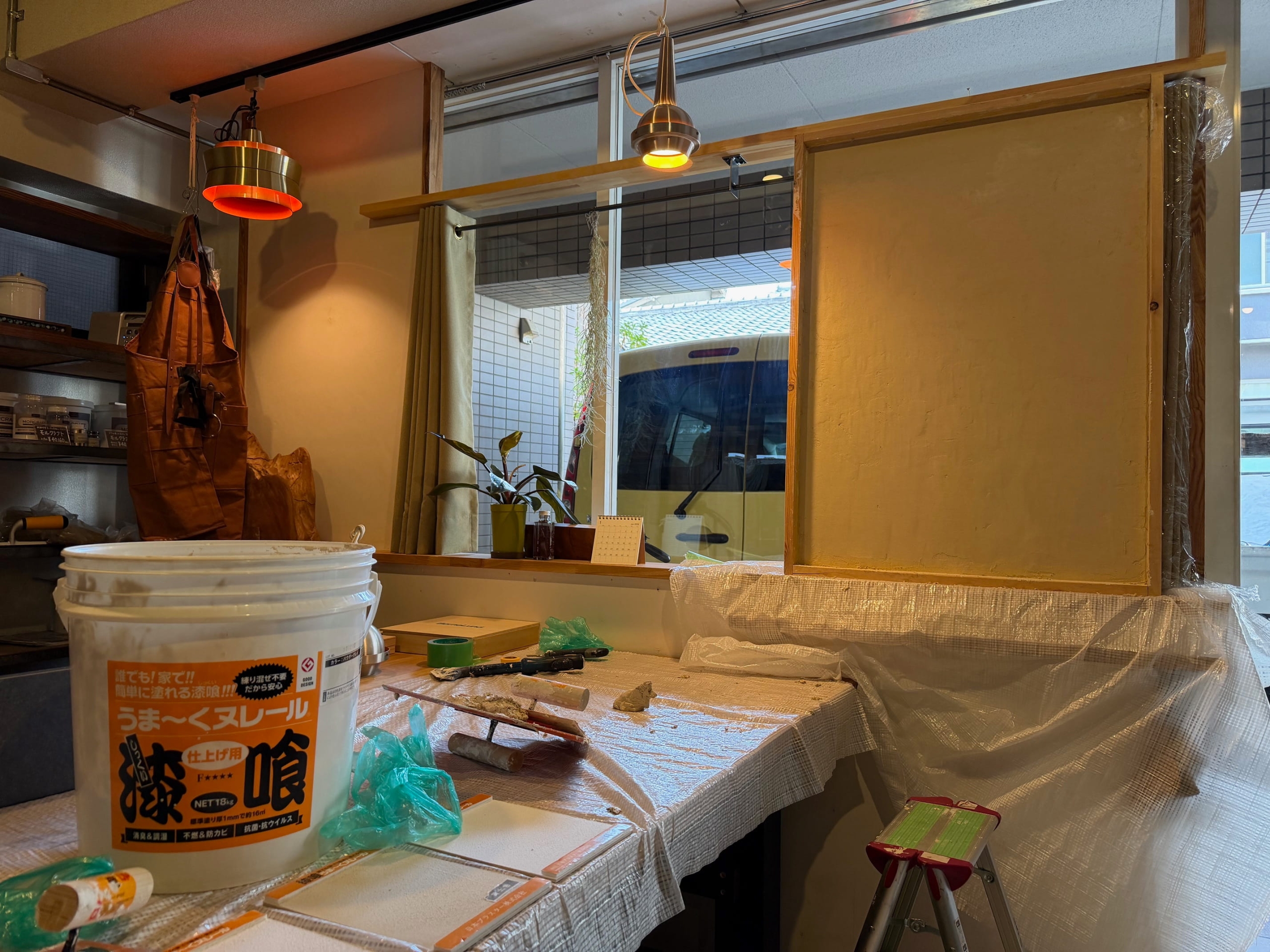 京都でヌリ壁体験，塗り壁ワークショップは株式会社サイン